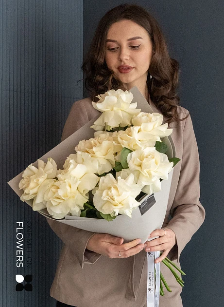 Букет из 9 французских роз "Мондиаль" Эквадор