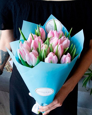 Букет из 11 тюльпанов "Династия"